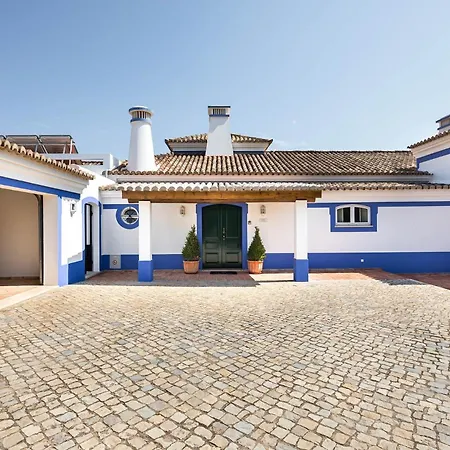 Casa De Baixo By Vintage Travel Villa *